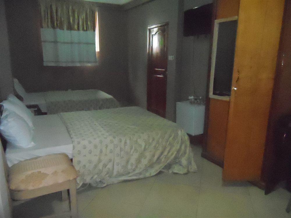 Yegoala Hotel Kumasi Exterior foto